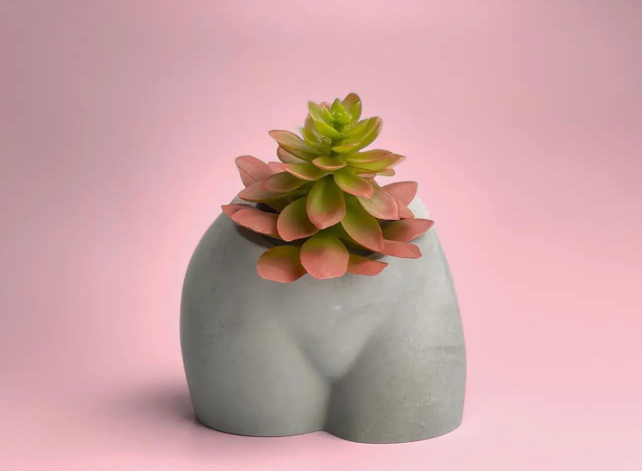 natural butt pot / BBL vase