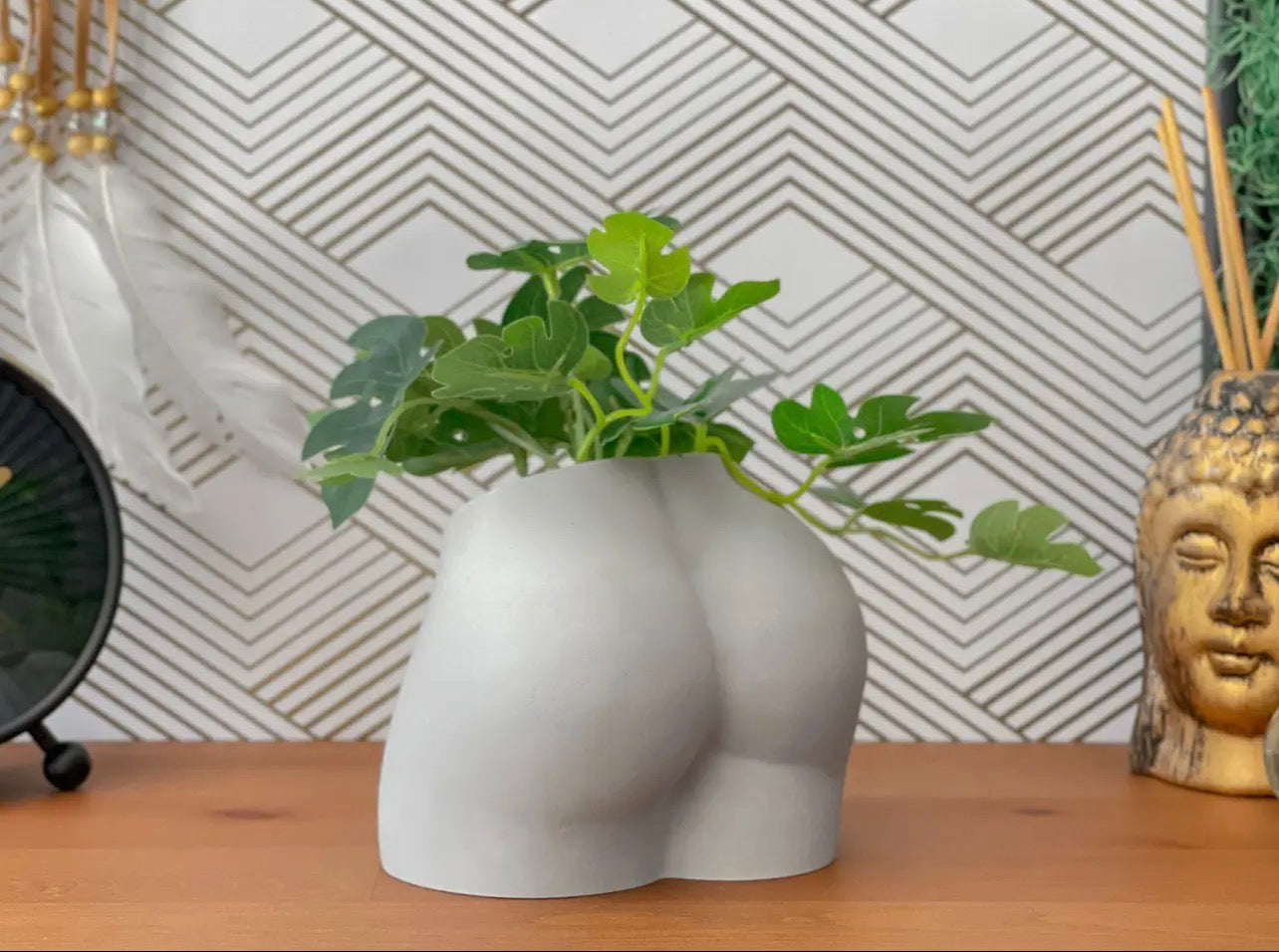 natural butt pot / BBL vase